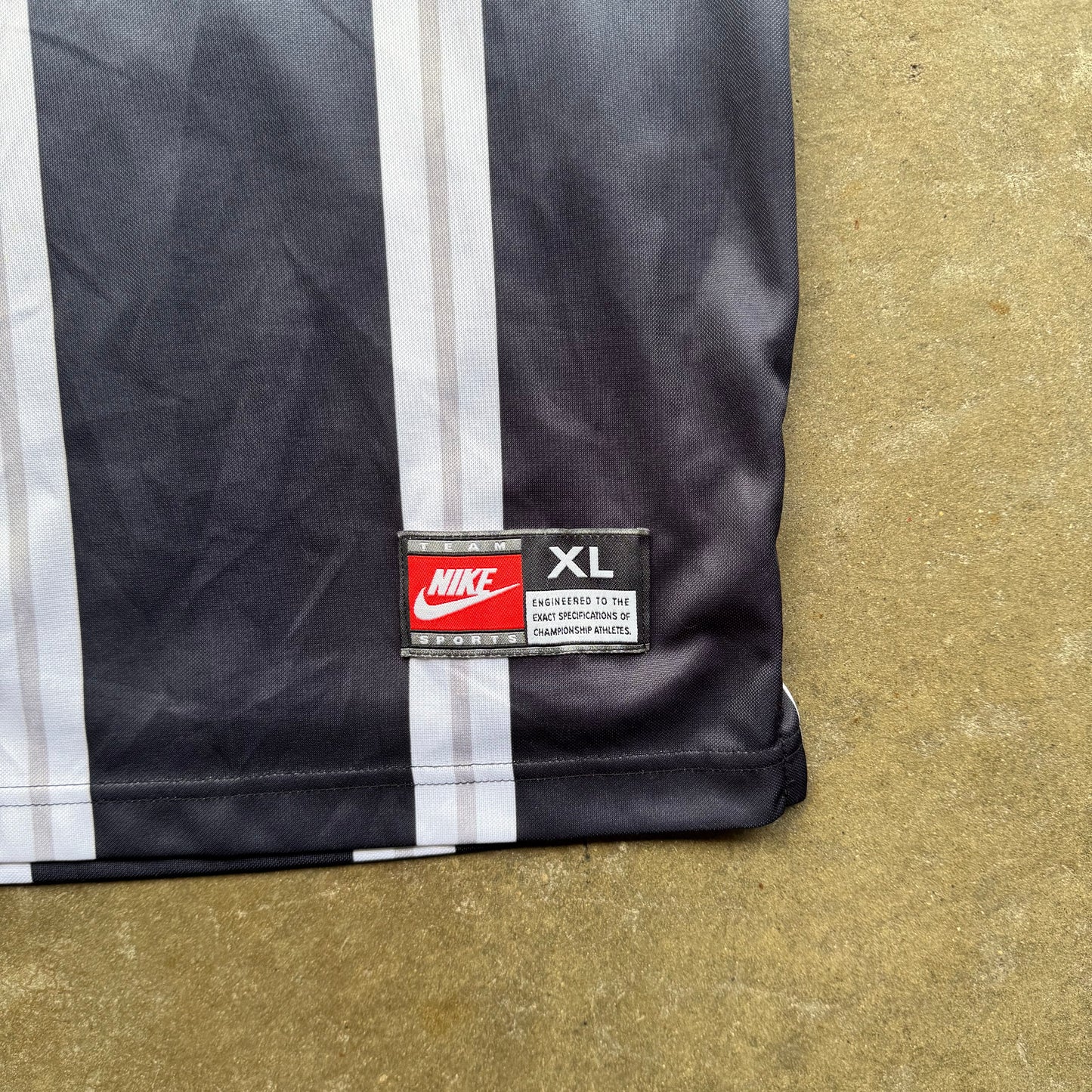 1997/98 Vintage Nike Glasgow Rangers away jersey